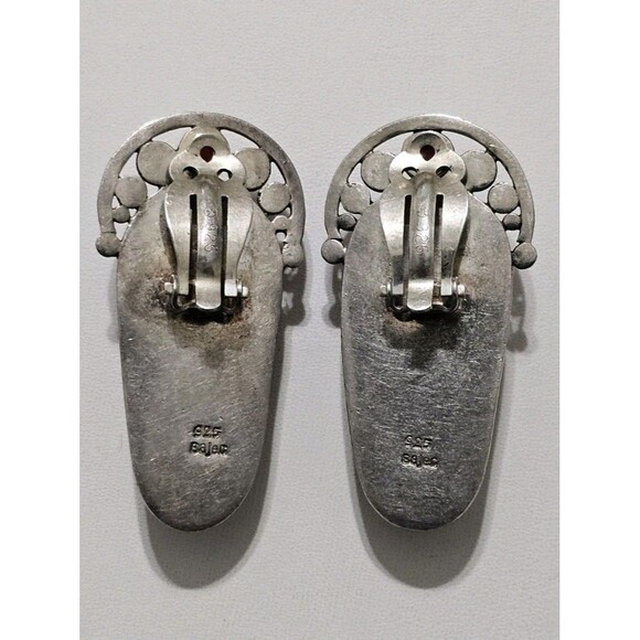 Vintage Sajen Designer Sterling Silver Carved Cinnabar Garnet Clip On Earrings - Picture 4 of 9